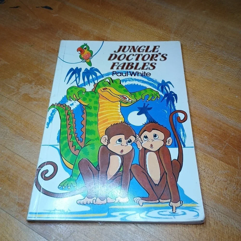 Jungle Doctor Paperbacks Book - #F1 Jungle Doctor's Fables 1988 PB Paul White